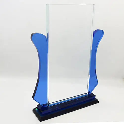 CRYSTAL AWARD WITH BLUE EDGES | Vorson Giveaways