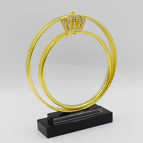 KING TROPHY | Vorson Giveaways