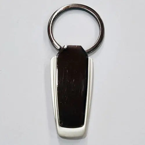 MINIMALISTIC METAL KEYCHAIN FOR CARS | Vorson Giveaways